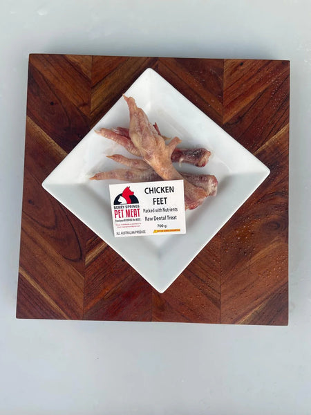 700G CHICKEN FEET - Berry Springs Pet Meat